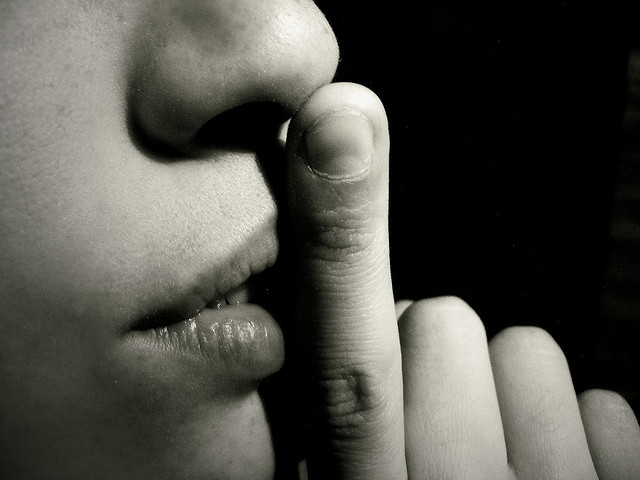http://www.flickr.com/photos/citizen_poeta/1446906402